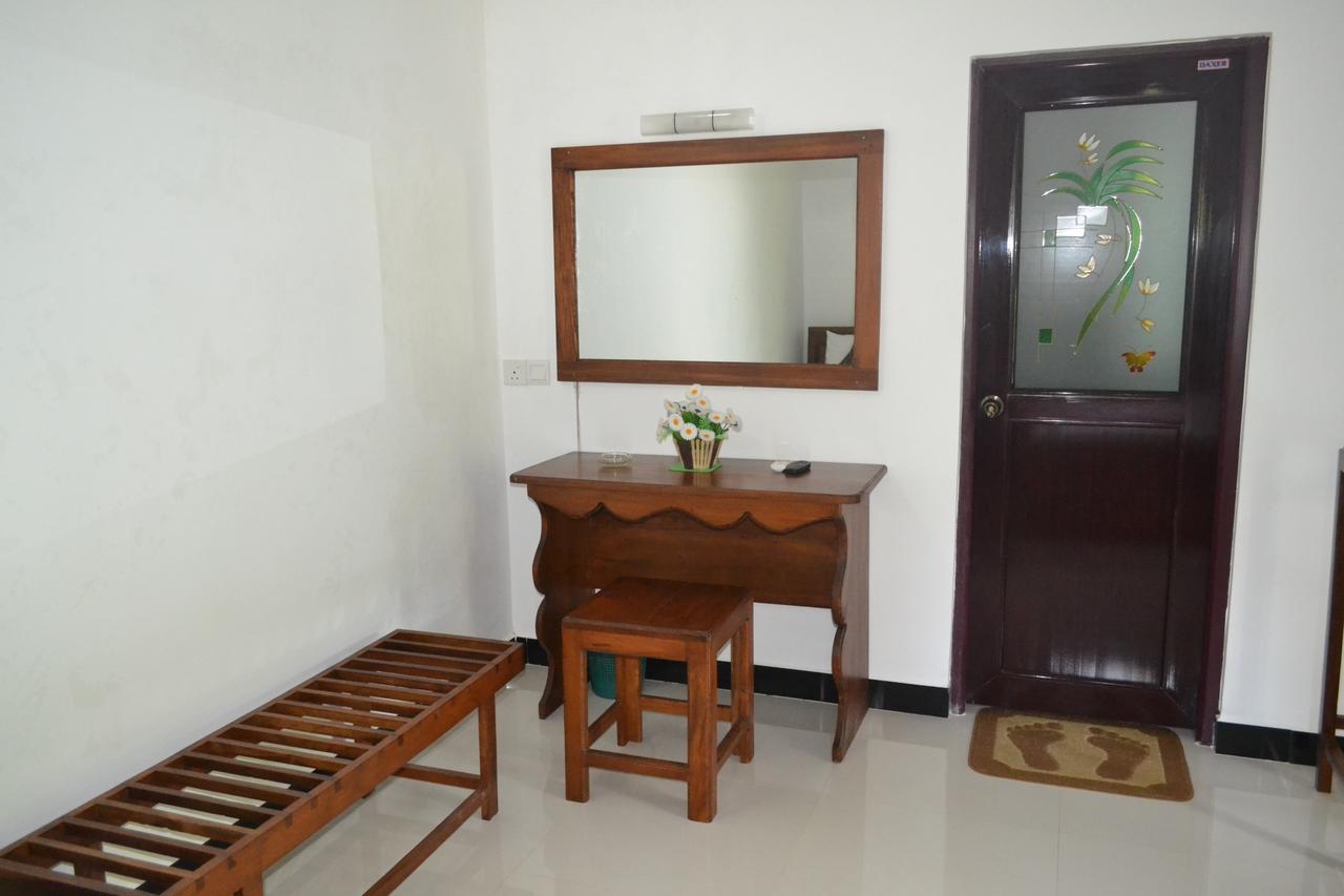 Sigiri Holiday Inn Inamaluwa Номер фото